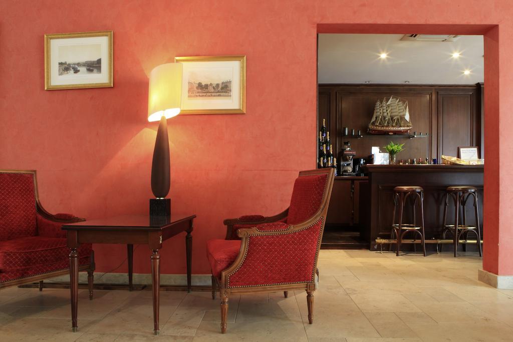 Amiral Hotel Париж Екстериор снимка