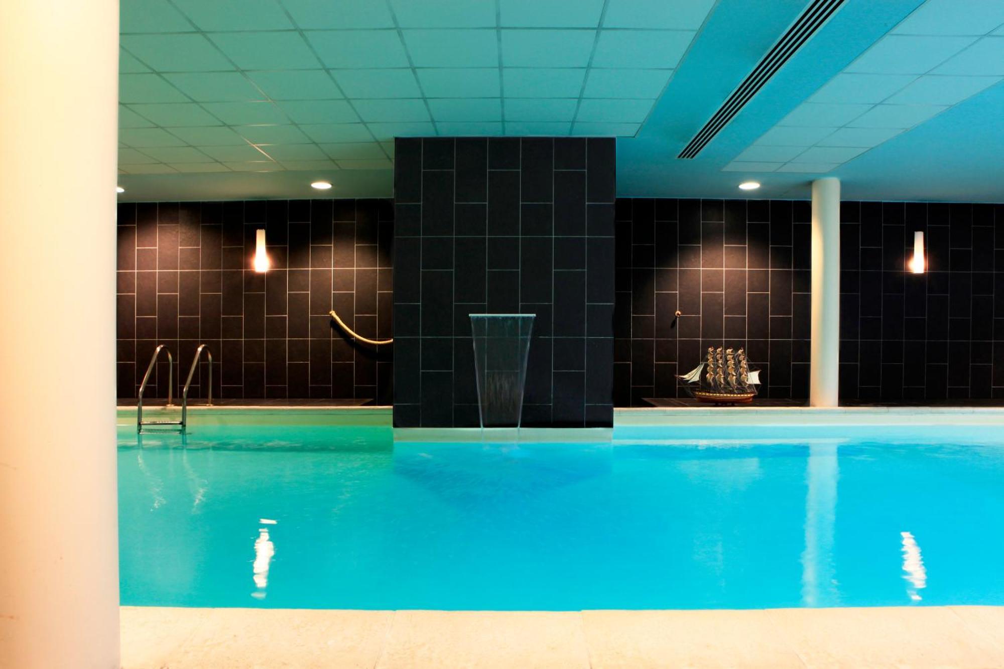 Amiral Hotel Париж Екстериор снимка