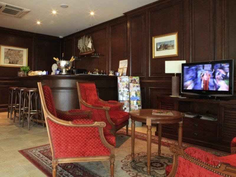 Amiral Hotel Париж Екстериор снимка