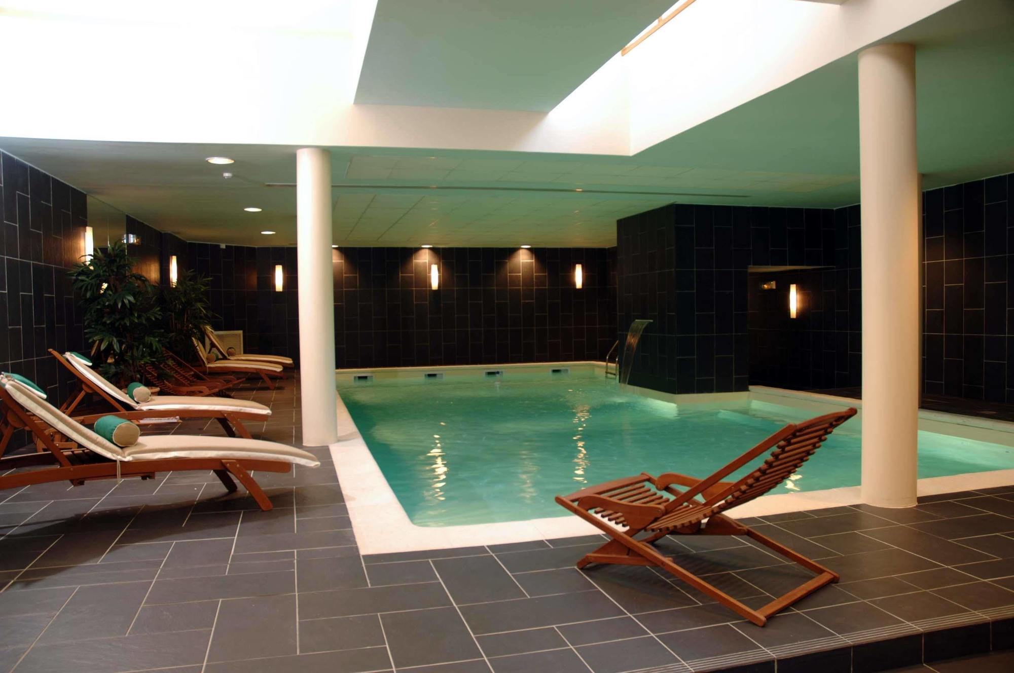 Amiral Hotel Париж Екстериор снимка
